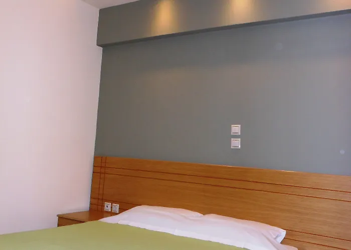 Olive Grove أفانتو